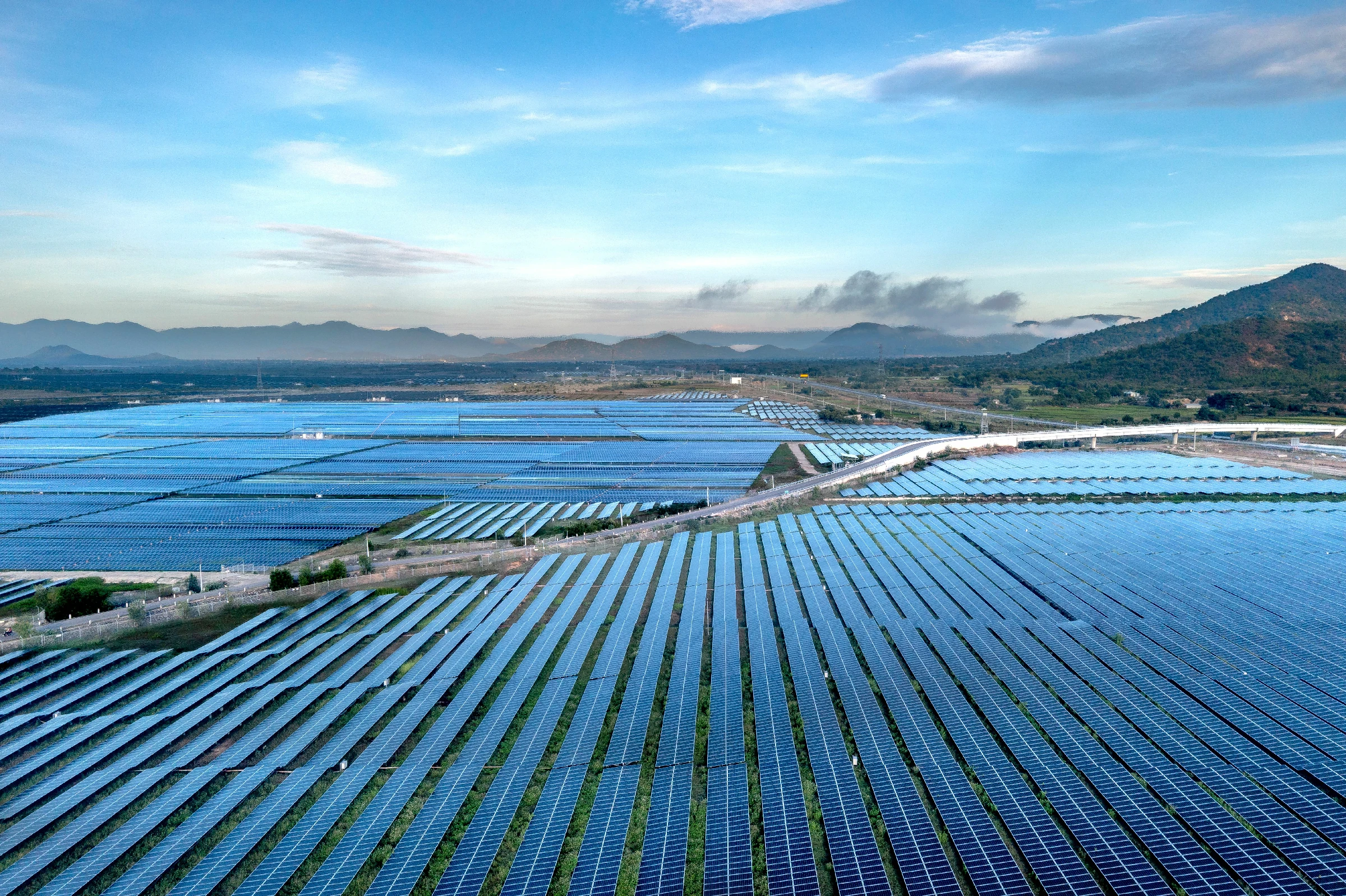 KFP photovoltaic installation representing on-grid solar PV architecture